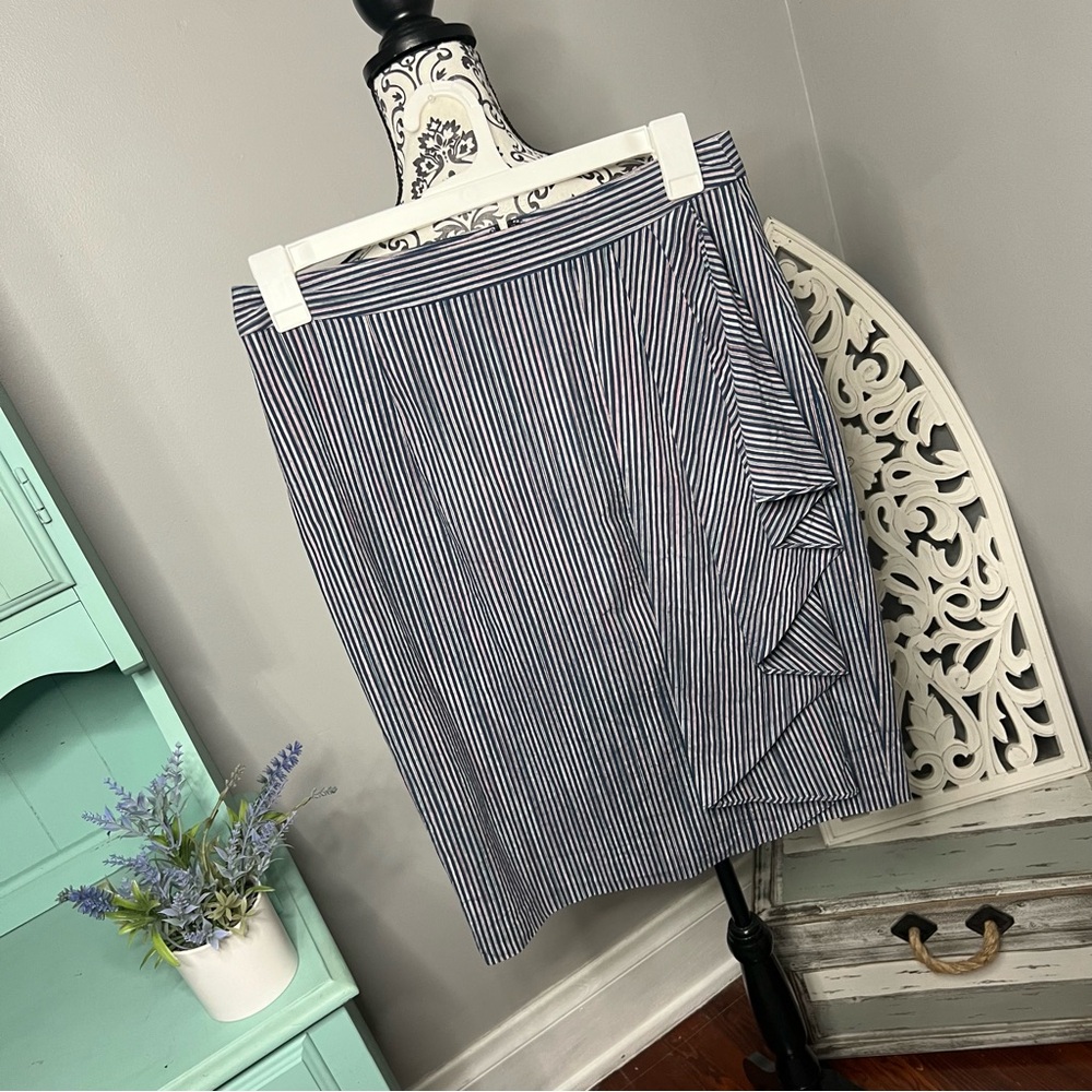 Badgley Mischka Stripe Ruffle Pencil Skirt Size 10 Business Casual Wedding Guest